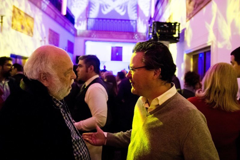 Budapest, 2017. március 9. Andy Vajna, a magyar filmipar megújításáért felelõs kormánybiztos (b) és Dirk Gerkens, a TV2 Csoport vezérigazgatója beszélget az egykori Pannónia Filmstúdió felújított épületének átadásán 2017. március 9-én. A Pannónia Stúdió néven üzemelõ épület többek között animációs és hangstúdióknak, valamint a Pannónia Emlékstúdiónak is otthont ad. MTI Fotó: Balogh Zoltán